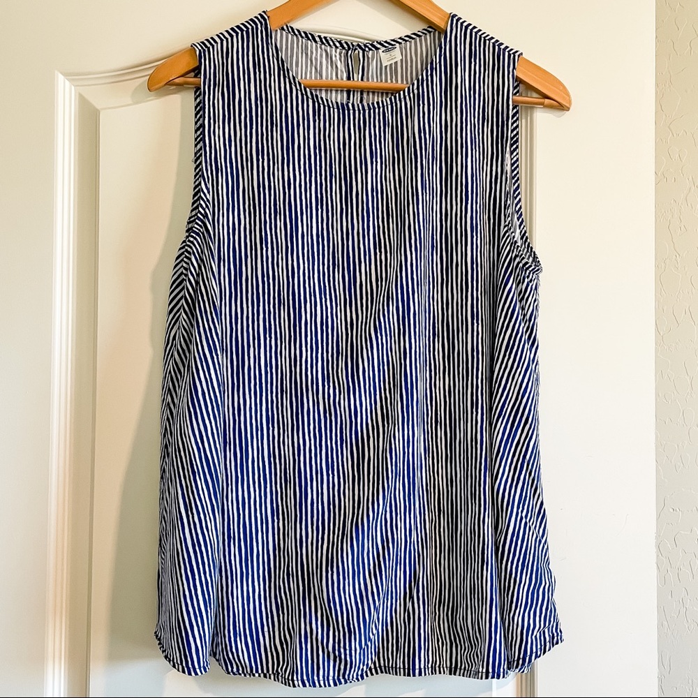 OLD NAVY blue and white stripe print sleeveless top
